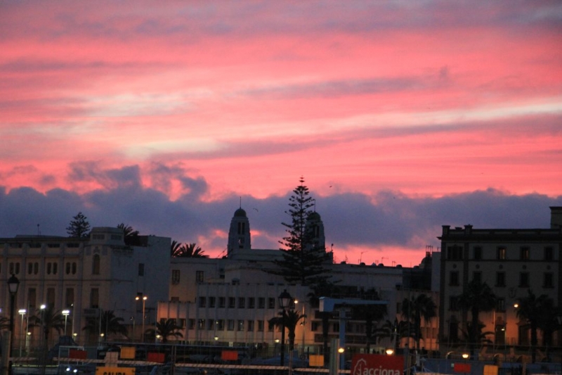 Anochecer melillense