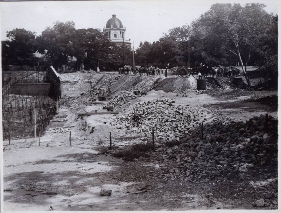 Obras en la Glorieta de San Vicente. 1933.